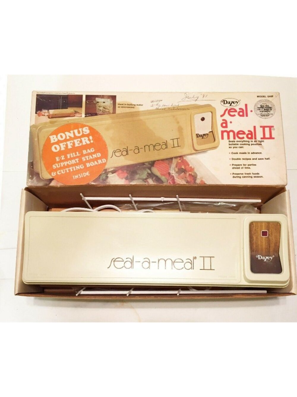 Vtg Dazey Seal A Meal 2 SAM Vacuum Sealer Food Preserver Recipe Book Instruction